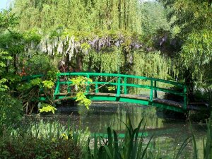 Paris, Versailles : the splendors of yore